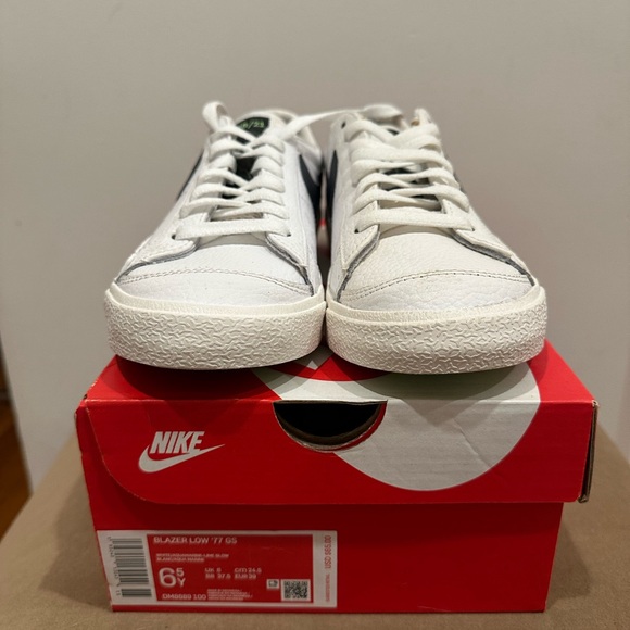 NIB NIKE BLAZER LOW '77 GS (6.5Y) - Picture 3 of 8